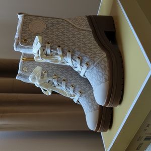 Combat boots Michael Kors